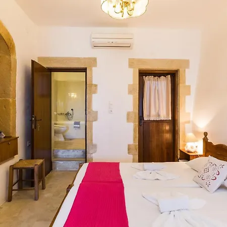 Country house Enastron *