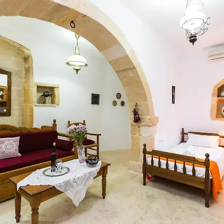Enastron Country house