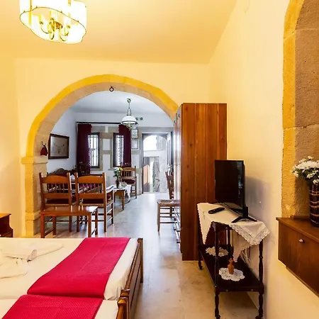 Enastron Rethymno (Crete)